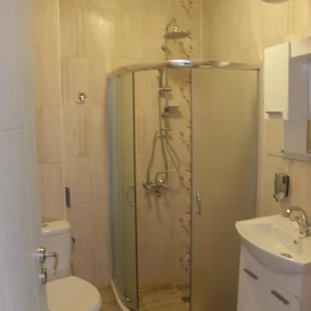Apartment Луксозен Апартамент *